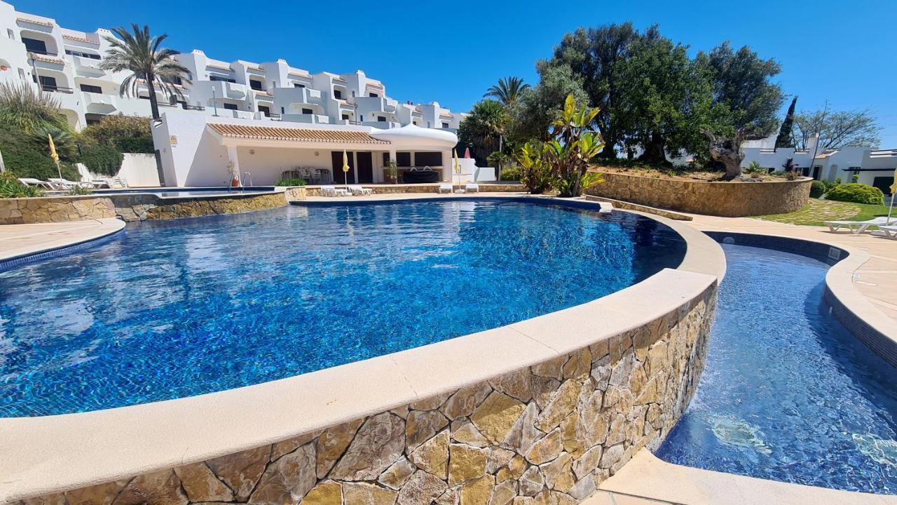 Green And Blue View Apartment Albufeira Luaran gambar