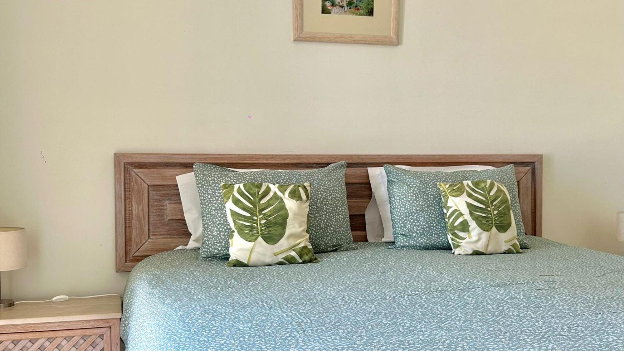 Green And Blue View Apartment Albufeira Luaran gambar