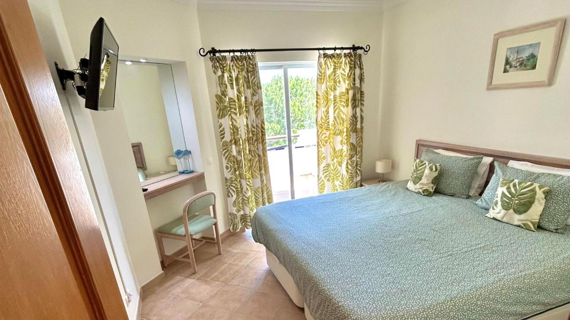 Green And Blue View Apartment Albufeira Luaran gambar